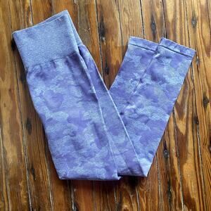 Pink camouflage training leggings